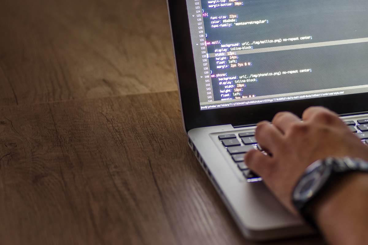 Destaques do mercado tech no polo tecnológico curitibano